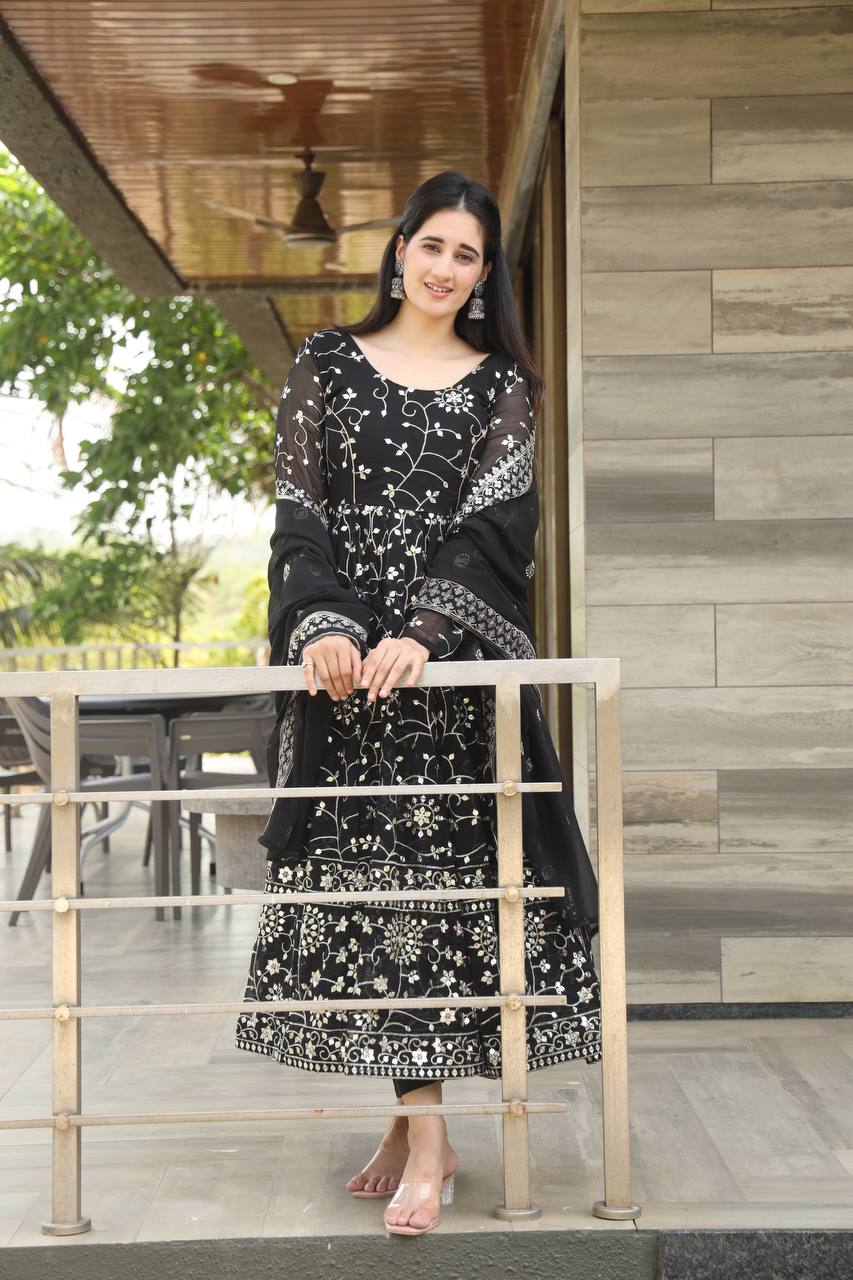 Black Embroidered Anarkali Kurta Set