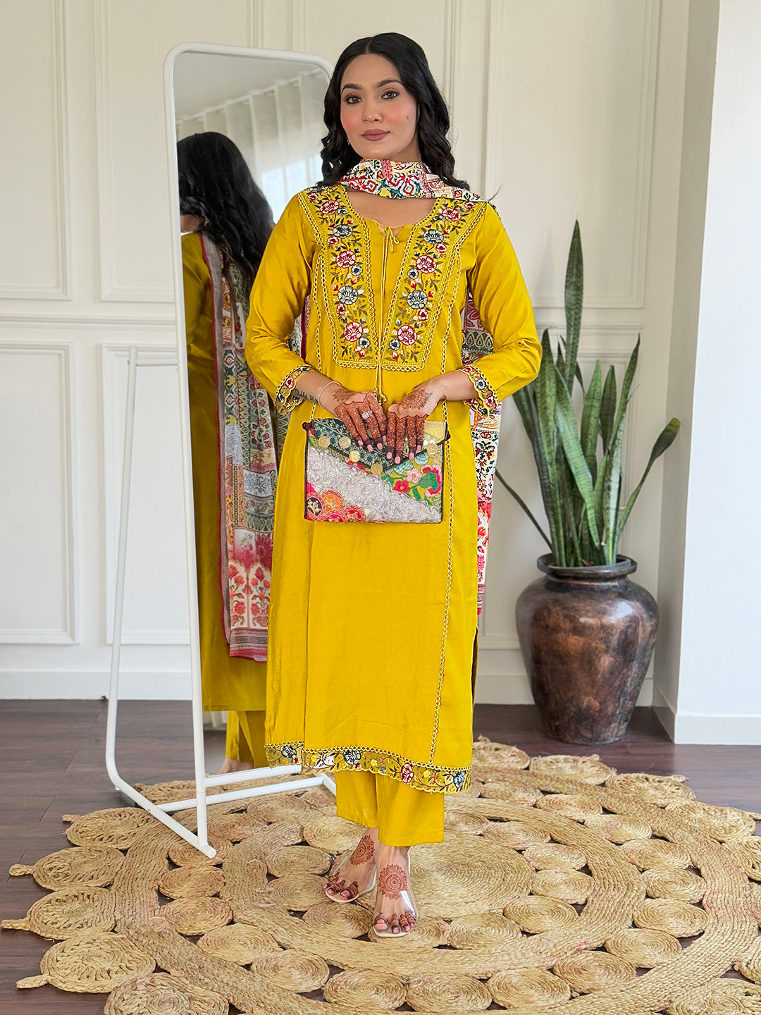 Beautiful Women's Thread work Viscose Fabric Straight Kurta, Pant and Dupatta Set