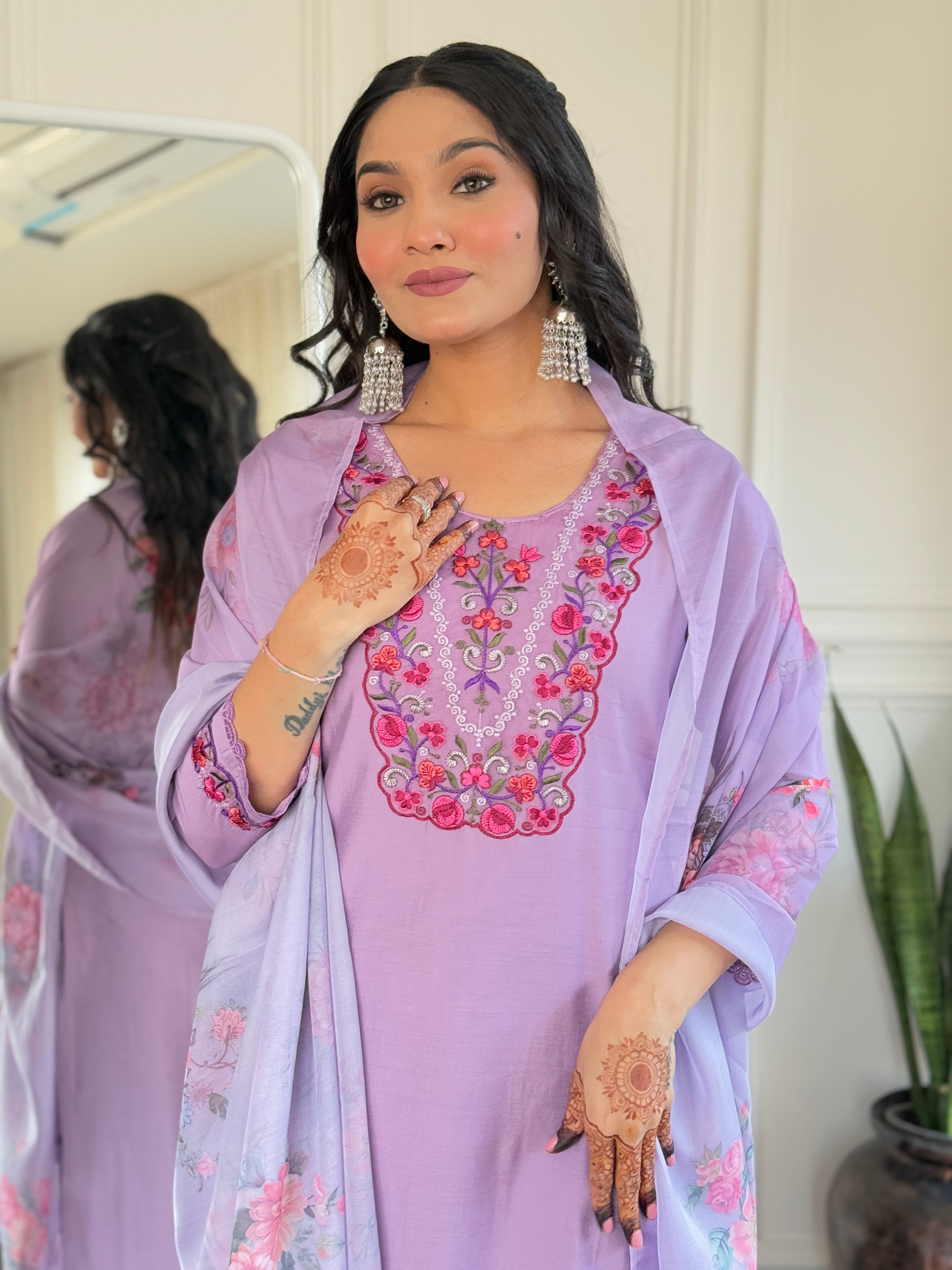 Beautiful Women's Thread work Viscose Fabric Straight Kurta, Pant and Dupatta Set
