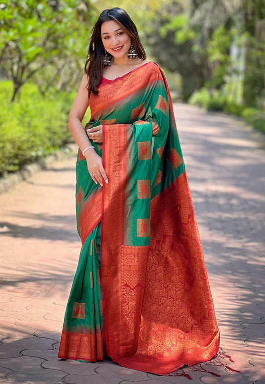 Green Color Wevon Meenakari Designer Soft Silk Saree For Traditional Rich Looks