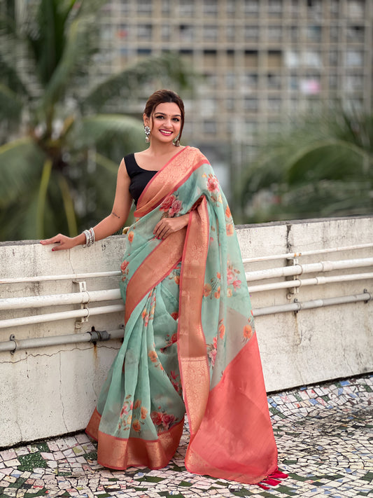 Sea Green Color Crush Tissue Fabric Glamorous Wevon Designer Saree With Floral Printed Body