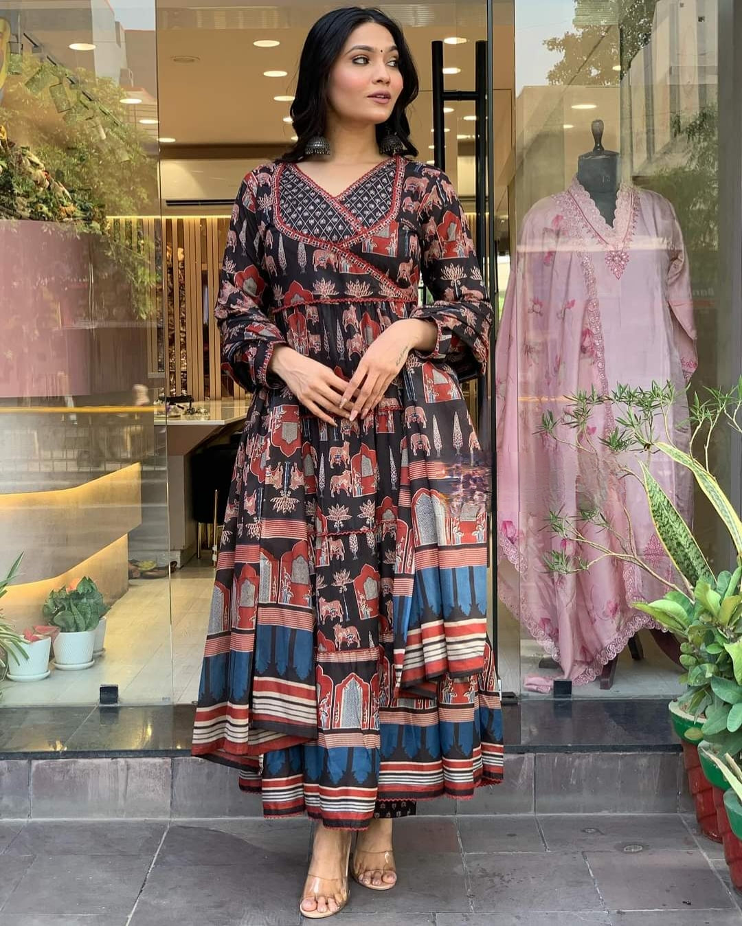 Black Embroidered Straight Kurta