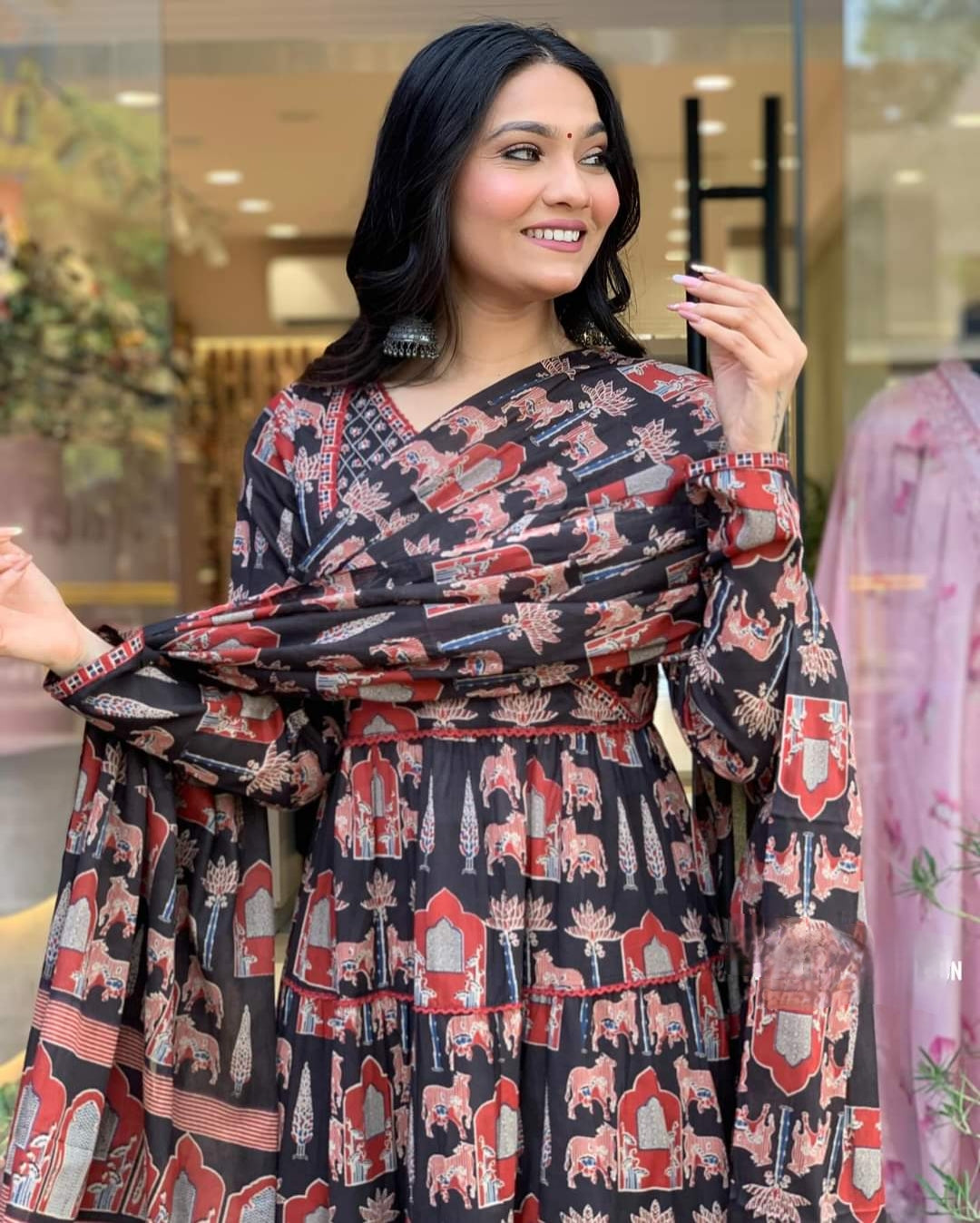 Black Embroidered Straight Kurta