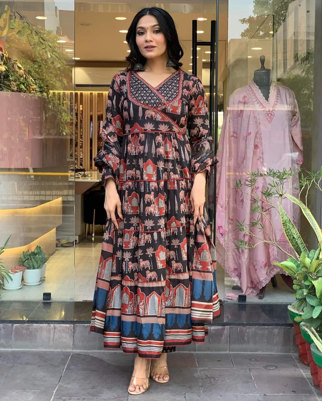 Black Embroidered Straight Kurta