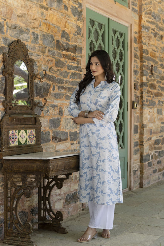 Women Blue Printed Straight Kurta With Three Quarter Sleeves