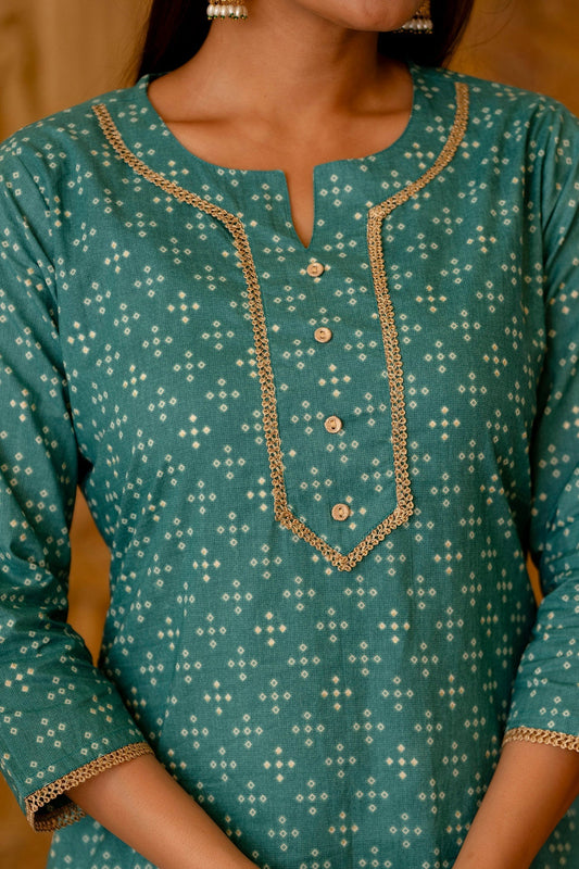 Women Green Bandhani Printed Straight Kurta