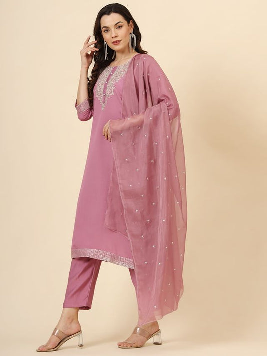 Pink Muslin Silk Blend Designer Embroidery Work Ethnic Partywear