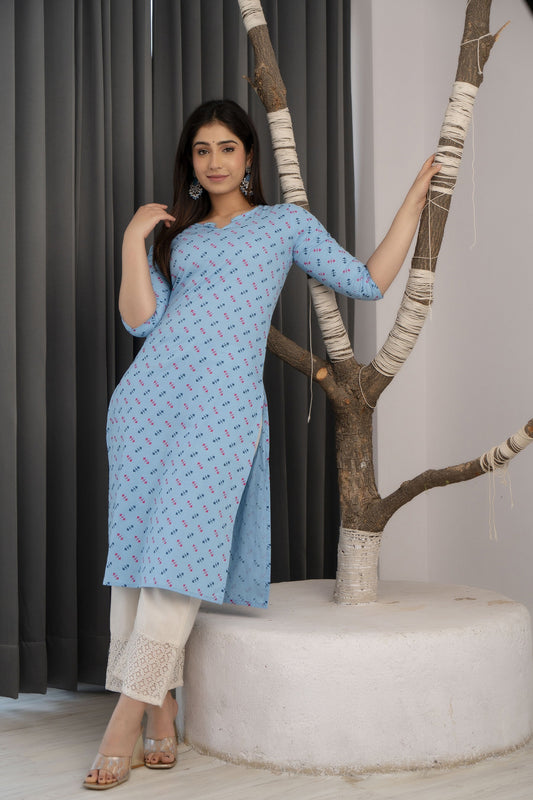 Women Blue Ethnic Printed Straight Kurta With Three Quarter Sleeves