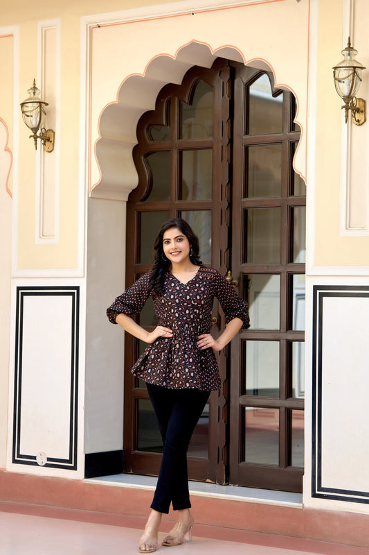 Women Black Printed V-Neck Peplum Tunic