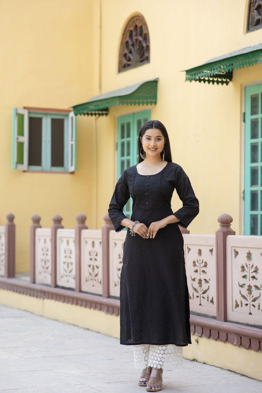 Women Black Doby Straight Kurta With Three Quarter Sleeves