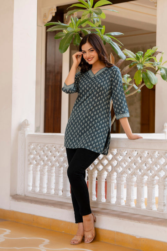 Women Green Straight V- Neck Tunic