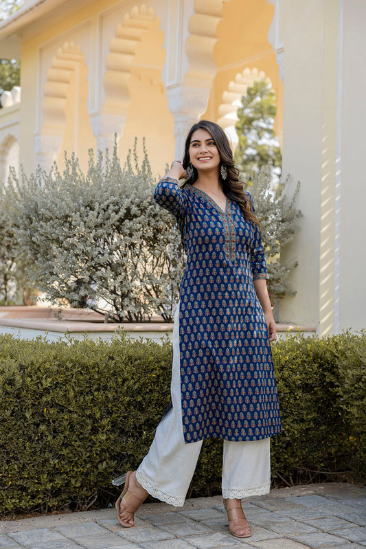 Women Blue Printed Straight Kurta With Three Quarter Sleeves