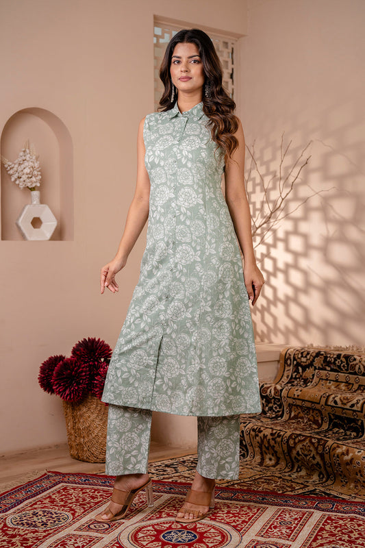 Women Green Printed A-Line Kurta With Trouser