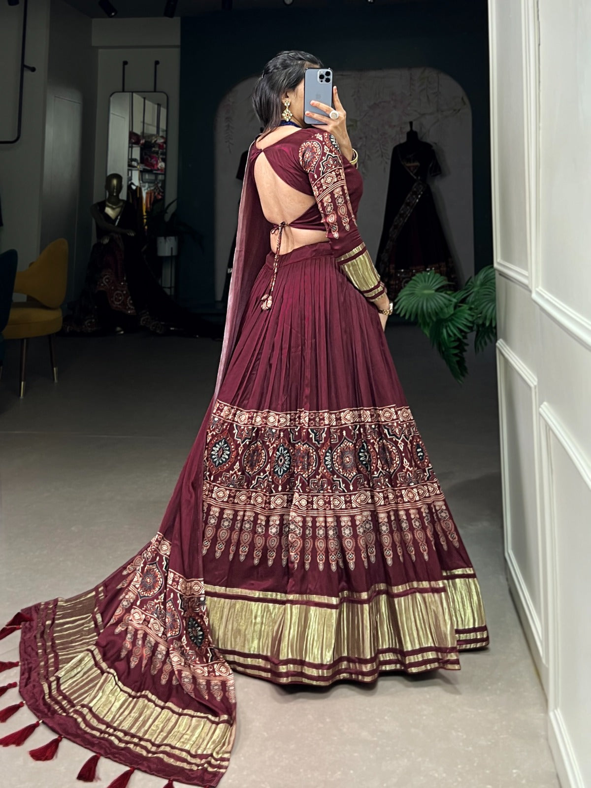 Lehenga Gaji Silk