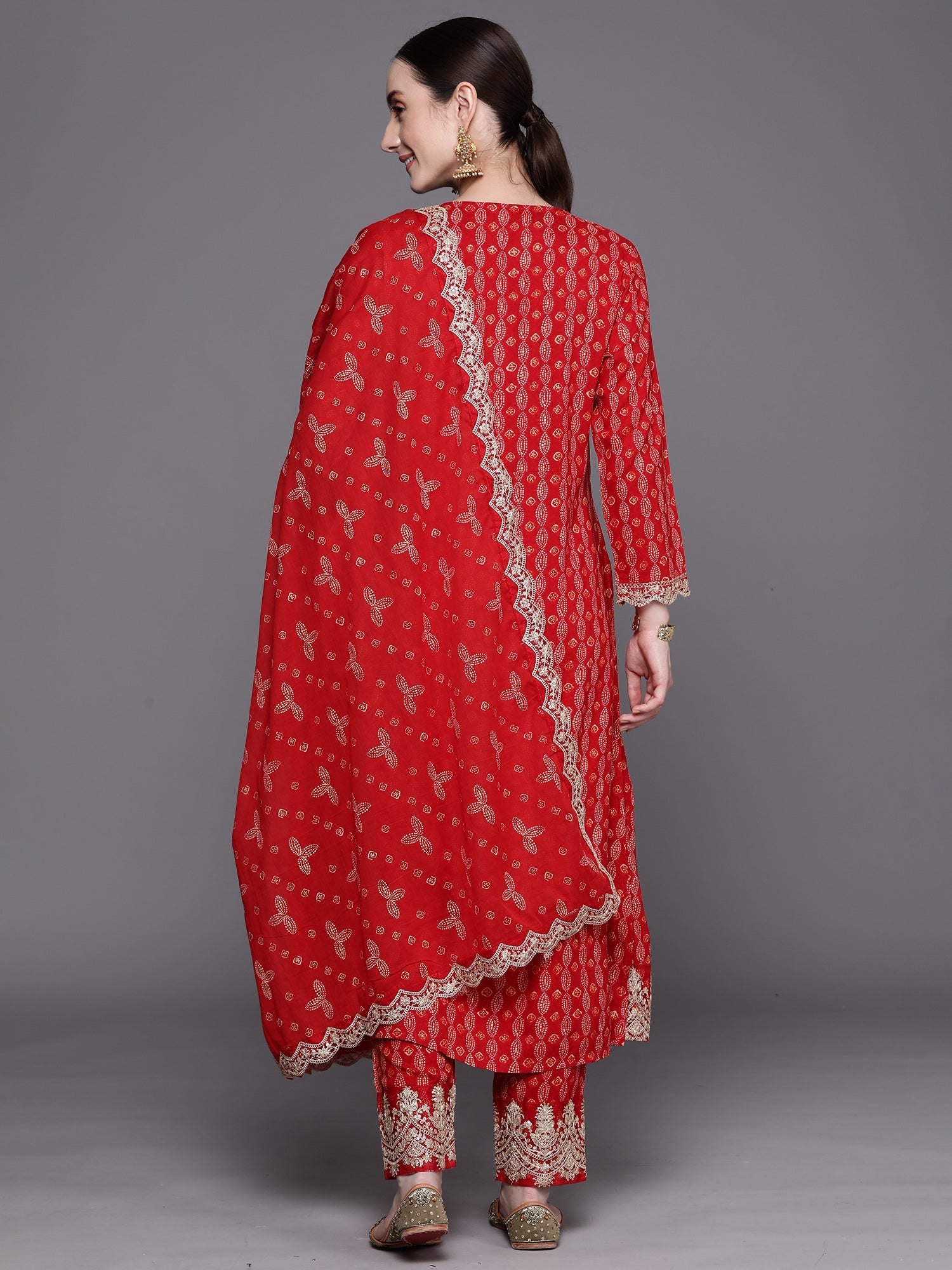 Women Red Printed Straight Kurta Trousers With Dupatta Set