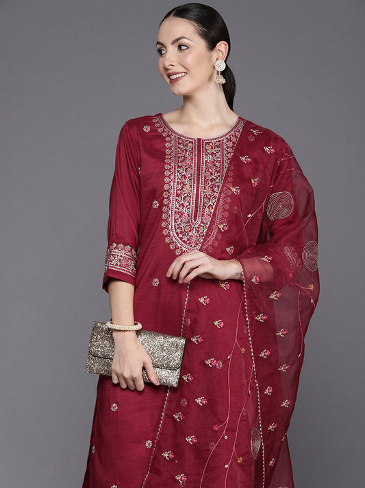 Women Maroon Embroidered Straight Kurta Trousers With Dupatta Set