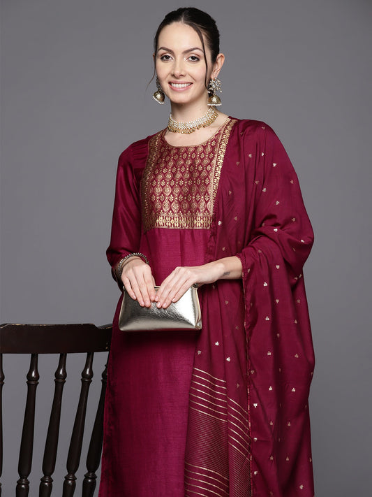 Women Burgundy Solid Straight Kurta Trousers With Dupatta Set