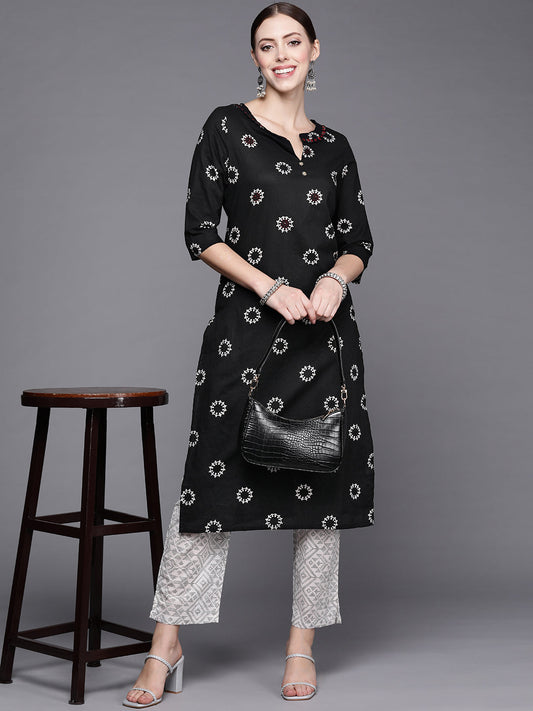 Women Black Printed Straight Kurta With Trouser Set