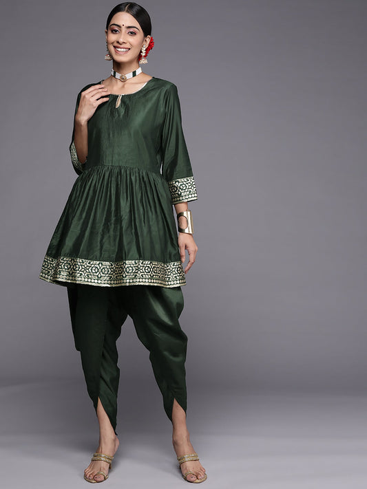 Women Green Solid Aline Kurta With Dhoti Set