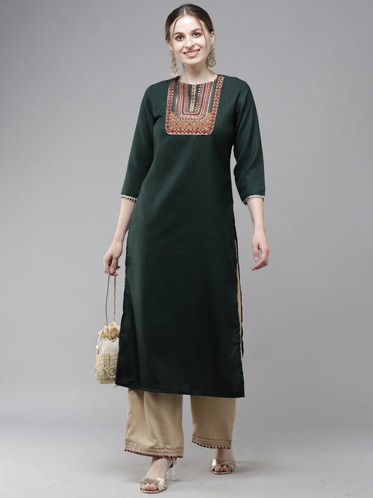 Women Green Solid Straight Kurta