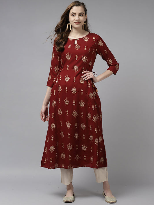 Women Maroon Foil Printed A-Line Kurtas