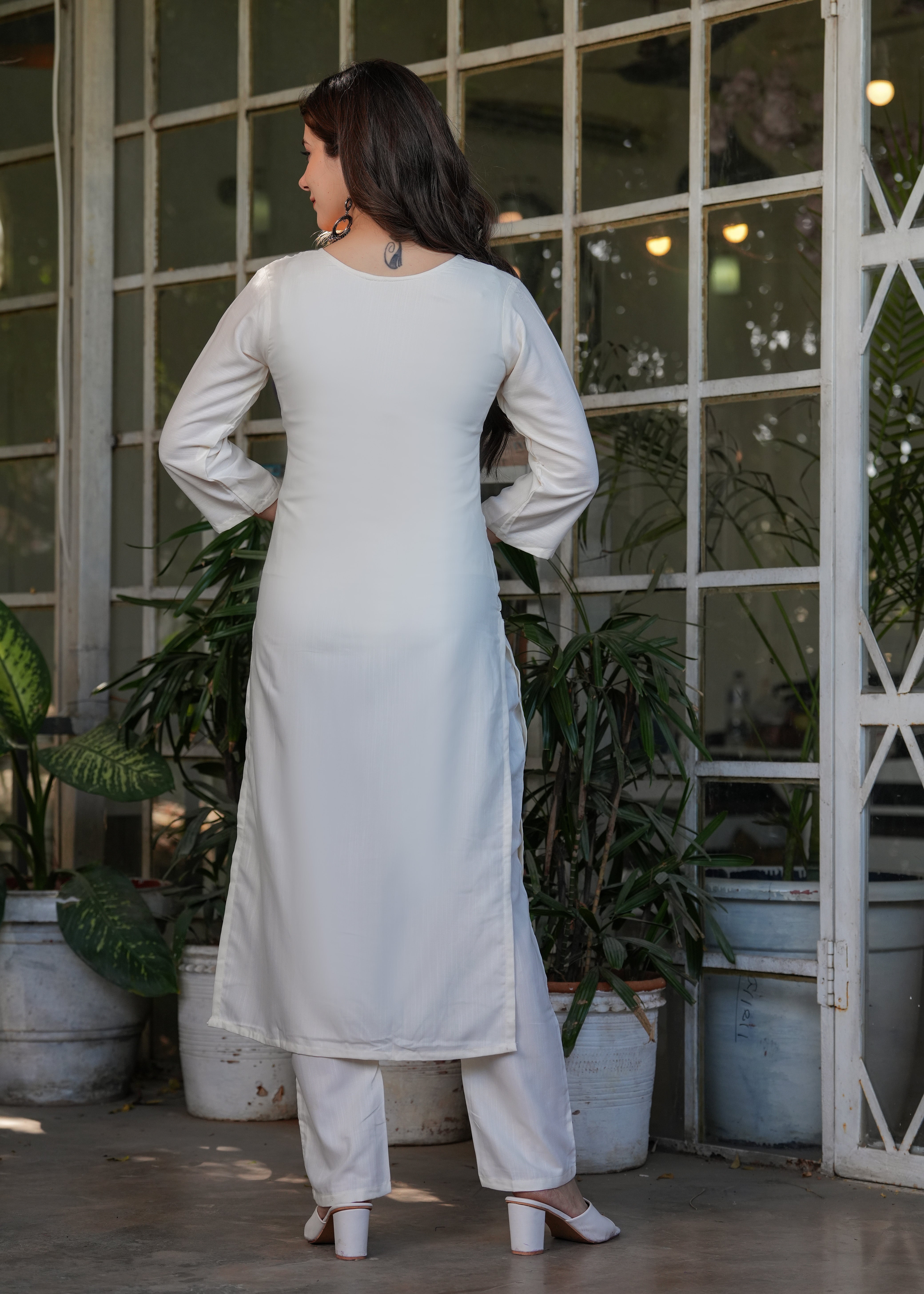 Beautiful Thread Work Viscose Rayon Fabric Straight Kurta, Pant and Dupatta Set