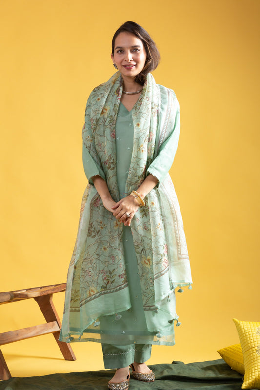 Beautiful Viscose Chanderi Fabric Straight Kurta, Pant and Dupatta Set