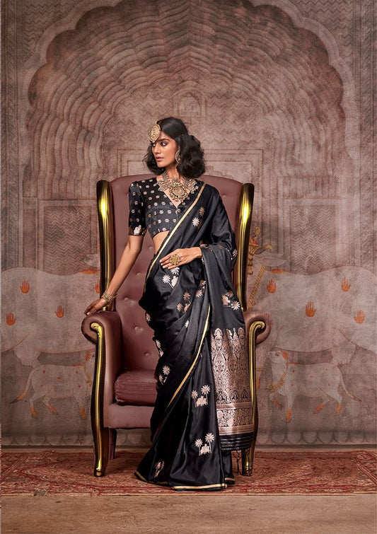 Black zari Woven Ethnic Sarees