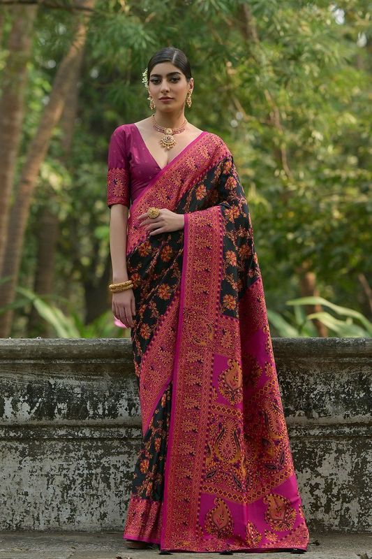 Black All Over Flower With Jal Thread Woven Saree With Thread Woven Pallu Saree
