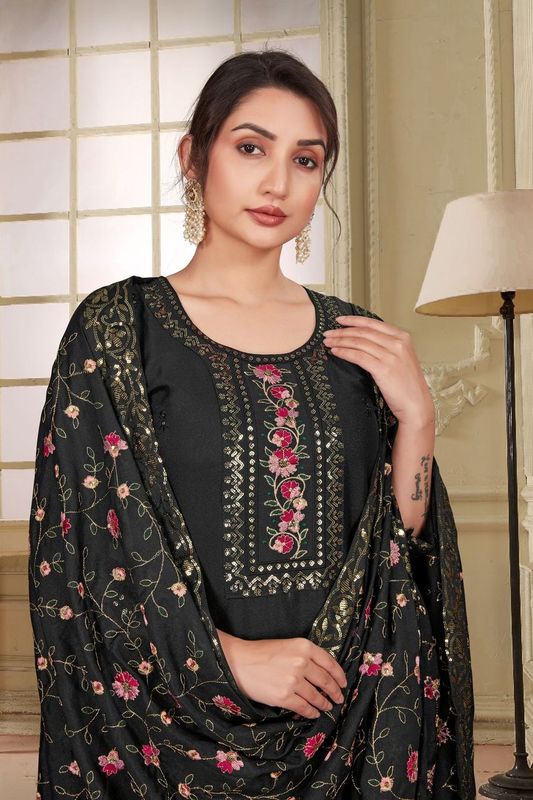 Black Color Beautiful Embroidered Georgette Fabric Salwar Suit