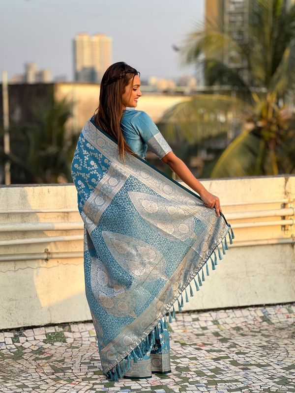 Blue Color Banarasi Silk  Wevon Jari Designer Rich Looks Partywear Saree