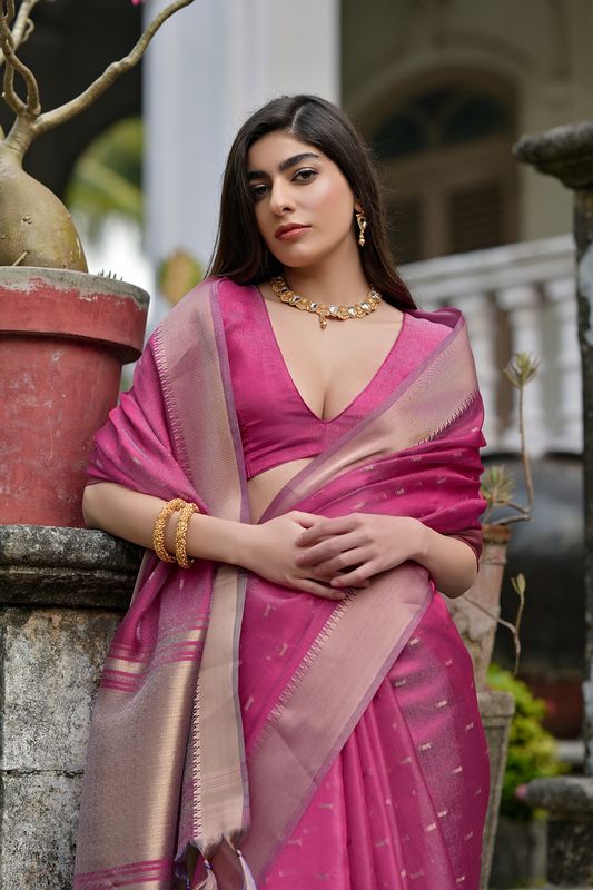 Pink Zari Woven Butti With Zari Woven Pallu Saree