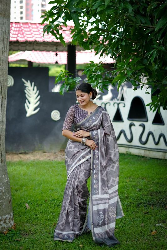 Grey Designer Digital Printed Cotton Saree