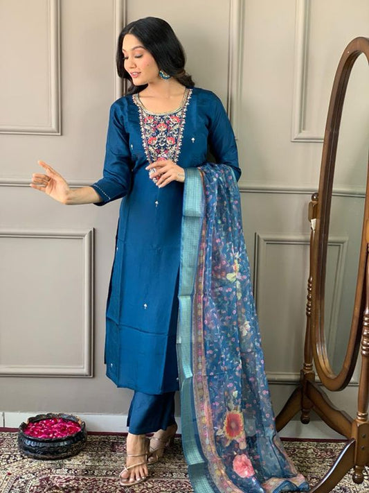 Navy Blue Embroidered Kurta Sets