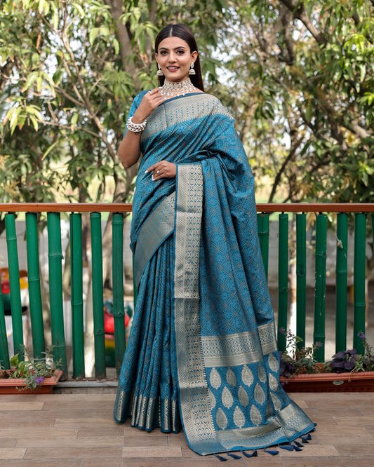 Blue Weaving Bandhej Patola Designer Handloom Silk Saree