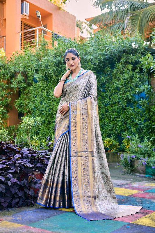 Grey Heavy Wevon Designer Banarasi Handloom Silk Saree