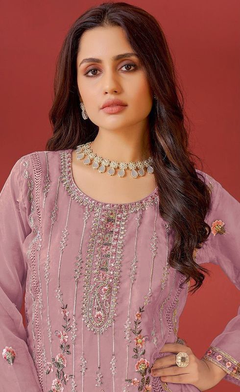 Pink Georgette Designer Embroidery Work Trendy Graceful Ceremonial Pakistani Salwar Kameez