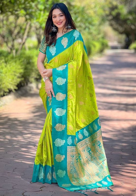 Green Heavy Wevon Jari Designer Soft Silk Saree