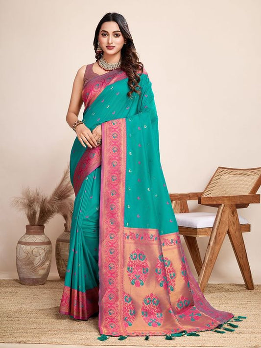 Rama Color Heavy Wevon Designer Jacquard Silk Saree For Traditonal Looks