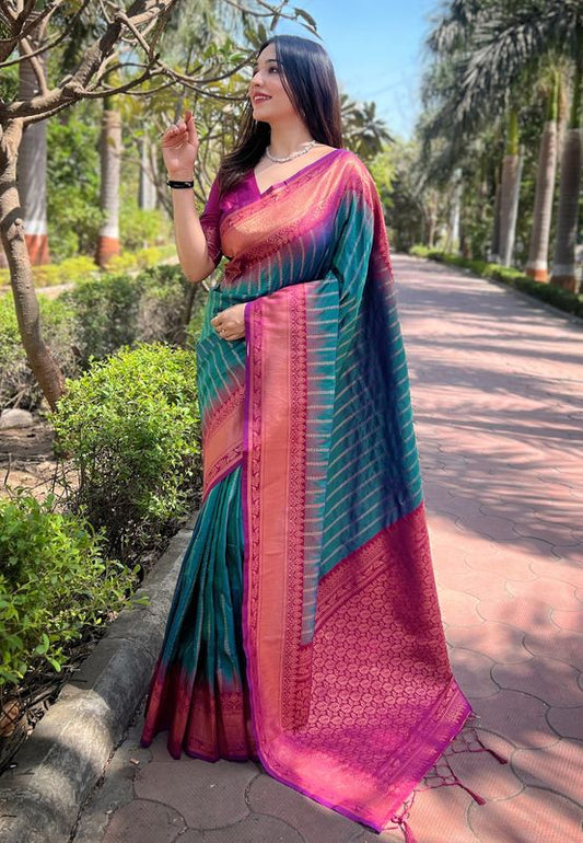 Green Soft Silk Weaving Jari Designer Graceful Traditional Saree