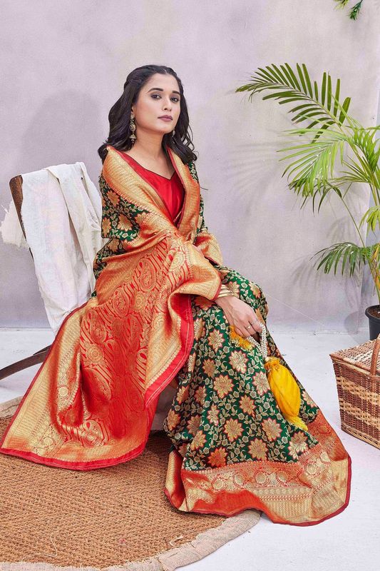 Green Color Glamorous Wevon Jacquard Designer Silk Blend Wedding Season Saree