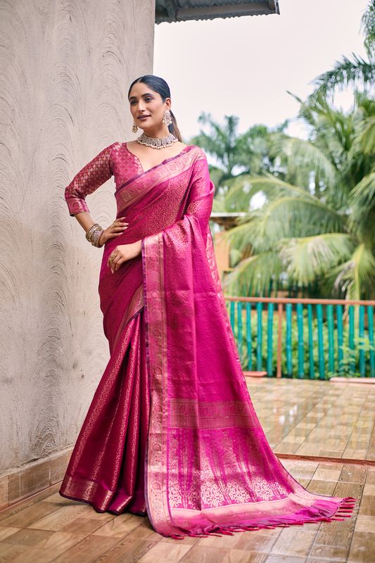 Pink Wevon Copper Jari Designer Kanjivaram Sik Saree