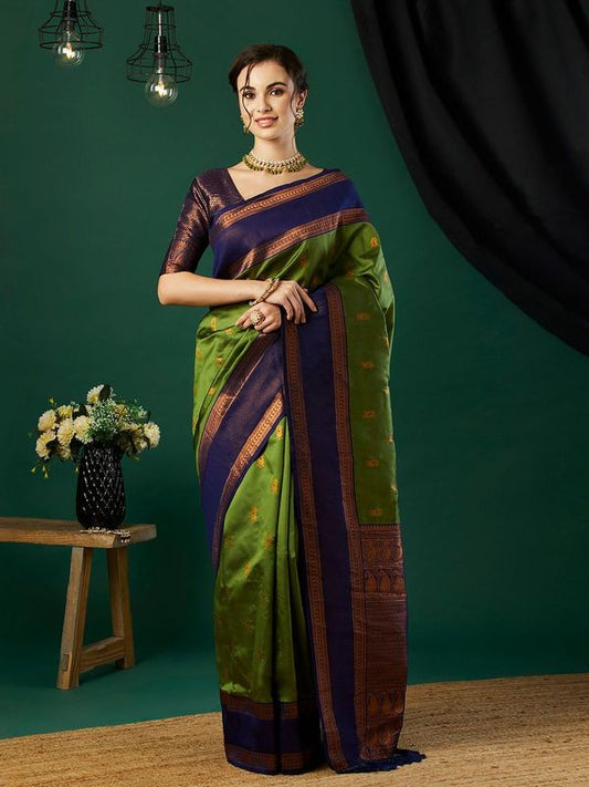 Green Banarasi Silk Wevon Jari Designer Heavy Looks Glamorous Ceremonial Saree