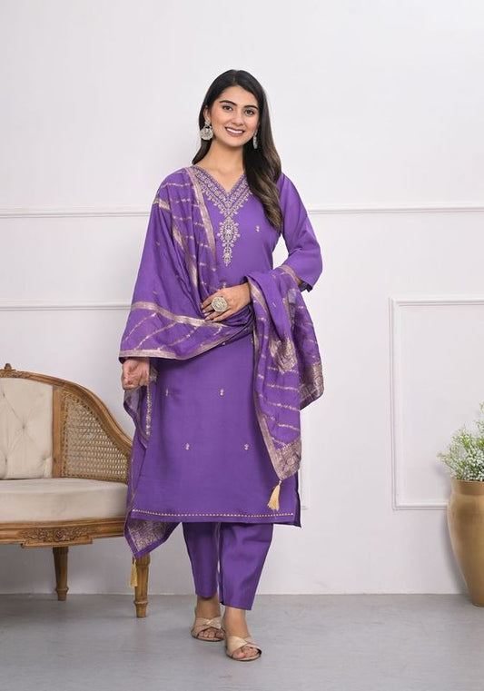 Lavender Color Viscoce Silk Fabric Designer Embroidery Work Salwar Kameez For Ceremonial Looks