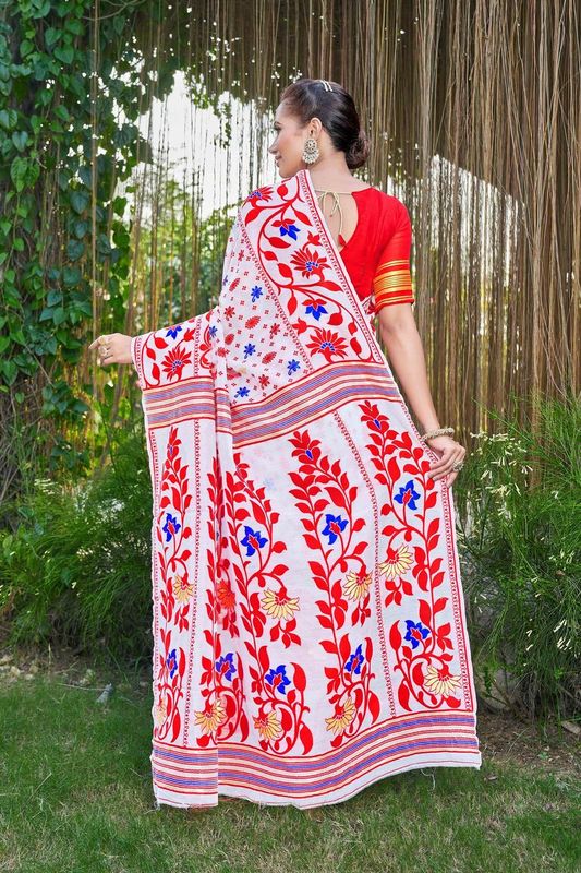 White Color Silk Cotton Wevon Thread Designer Ethnic Casual Looks Saree